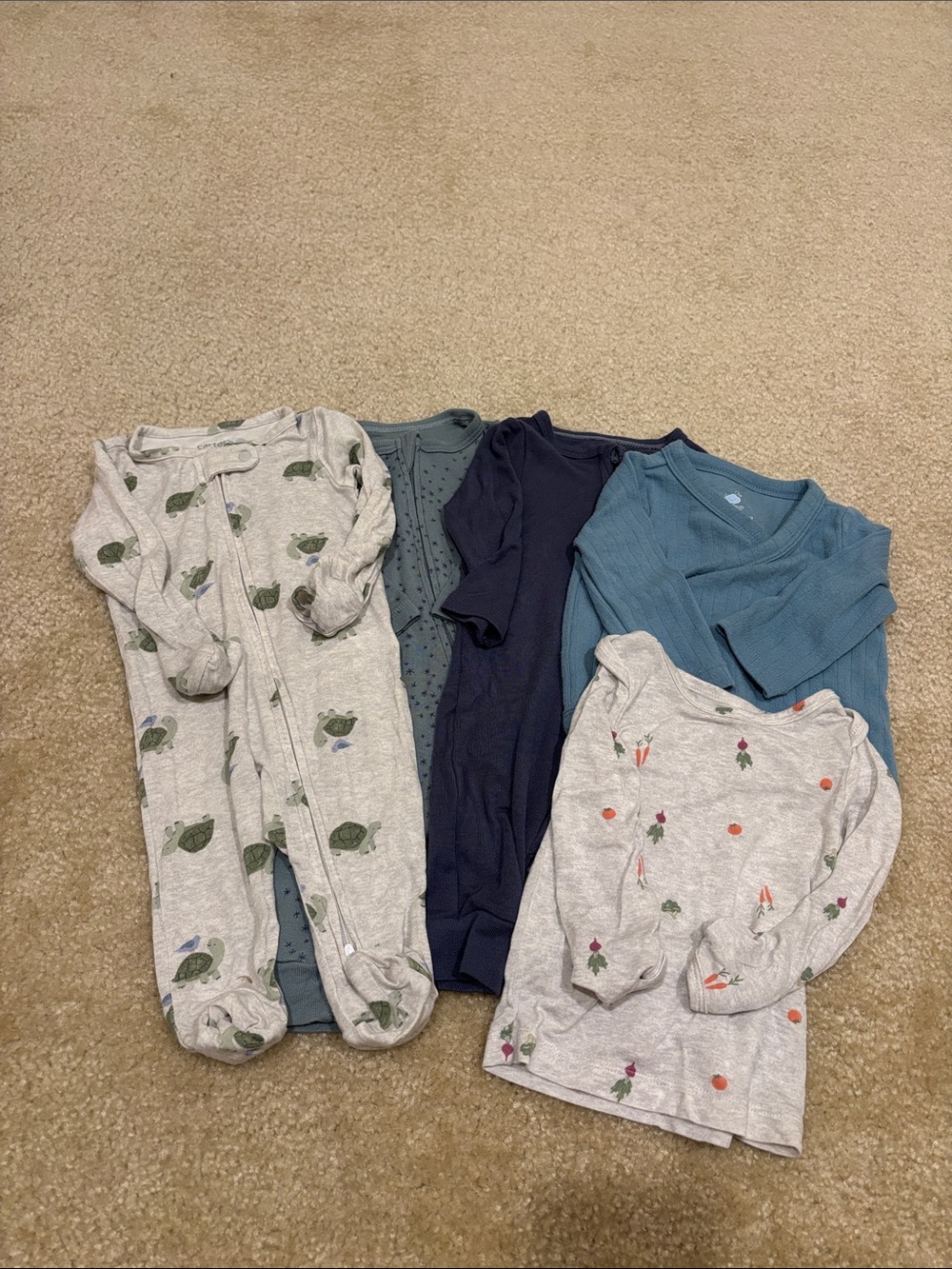 5 Cloud Island Baby Boy Sleepers Lounge Wear 0-3 months